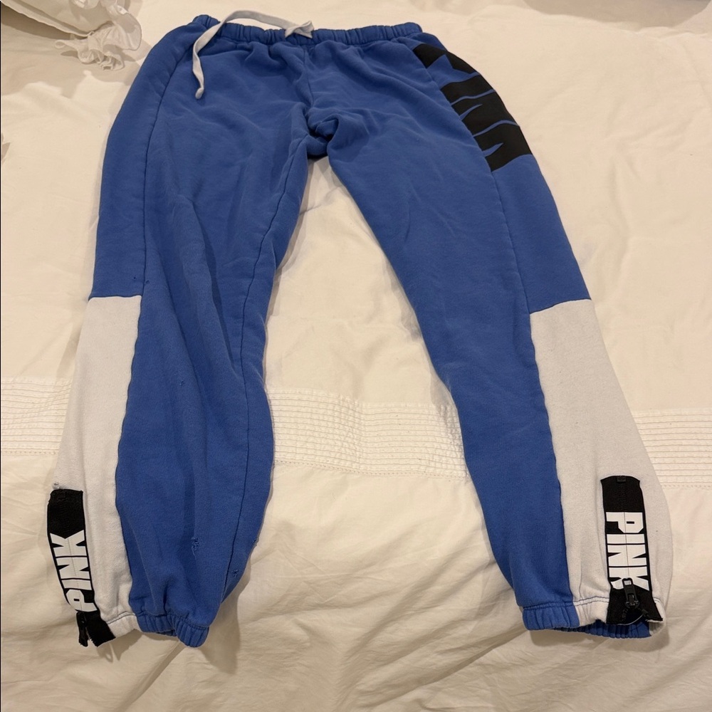 Vintage Y2K Pink XS Women’s Blue and White Joggers